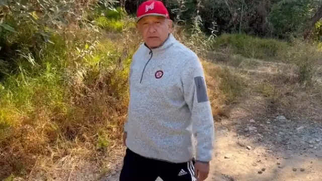 López Obrador comentó que los médicos recomiendan, a quienes tenemos problemas del corazón, hacer cardio, caminar...