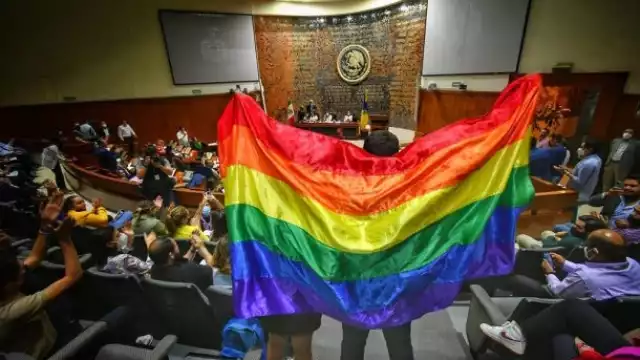 Fueron 26 votos a favor en el Congreso de Jalisco para aprobar los matrimonios igualitarios