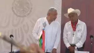 AMLO visitó pueblos mayos en  Etchojoa, Sonora. Foto: Captura de pantalla