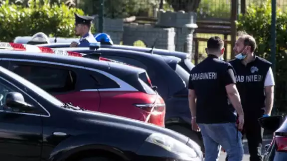 Padre de familia deja encerrada a su bebé de 11 meses en su auto