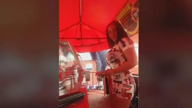 Vendedora de helados se hace viral en TikTok