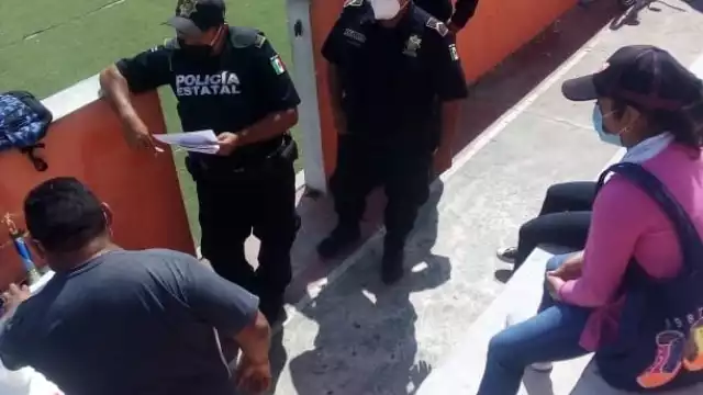 Autoridades invitaron a los asistentes a retirarse del evento deportivo