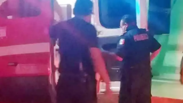 El cuerpo tirado fue hallado por su sobrina, por lo que de inmediato pidieron auxilio a los paramédicos