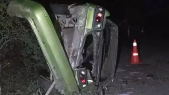 Arturo, de 37 años de edad, sufre un accidente en la carretera estatal San Pedro-Chan-Xcail Arturo, de 37 años de edad, sufre un accidente en la carretera estatal San Pedro-Chan-Xcail