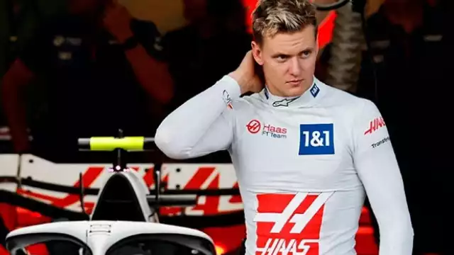 El piloto alemán se dijo decepcionado de la decisión, pero aseguró que luchará para volver a la parrilla de salida