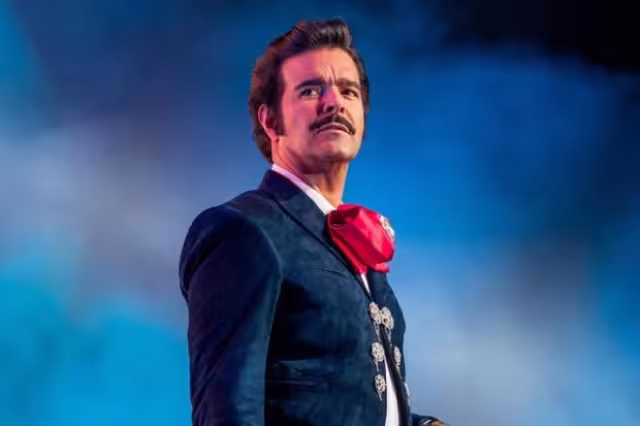 Pablo Montero interpreta a Vicente Fernández en su bioserie no autorizada "El último rey"