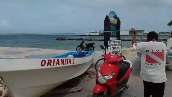 La Tormenta Tropical Zeta se localiza a 230 km al sureste de Cozumel. Foto: Karina Carrión