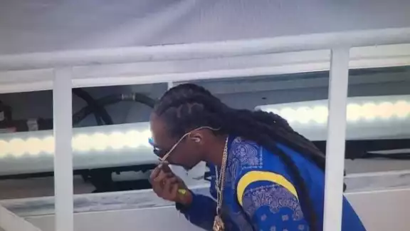Es sabido que Snoop Dogg es consumidor de mariguana. Foto: Captura de pantalla