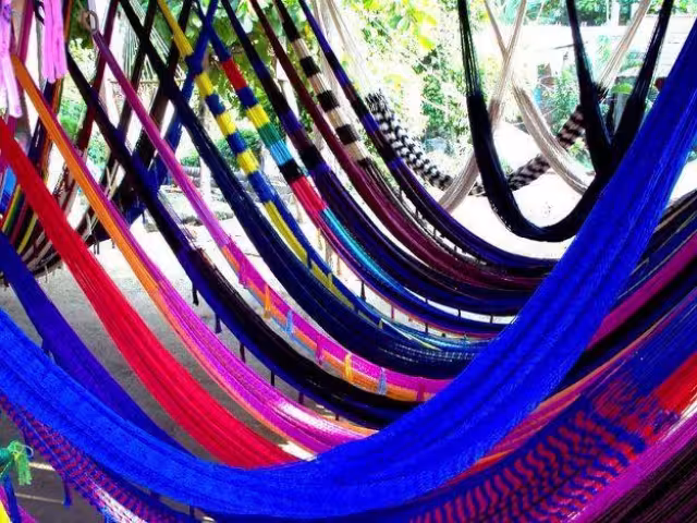 Las hamacas son indispensables en la vida de los yucatecos