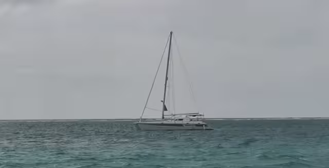 Las autoridades marítimas han perdido el contacto con el capitán del navío. Foto: Brian Lara