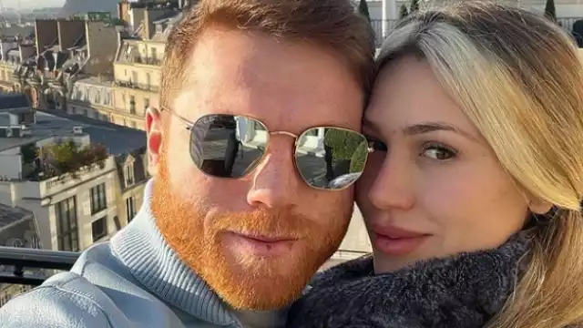 Saúl “Canelo” Álvarez, celebró, junto con su esposa, Fernanda Gómez, la llegada del Año Nuevo en las playas de Miami