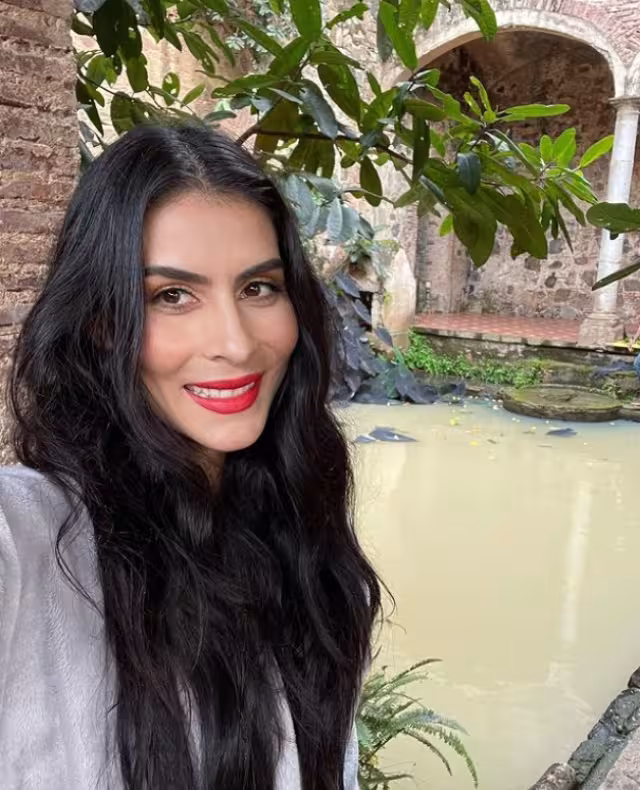 La exvocalista de Playa Limbo, María León roba suspiros desde Yucatán en este traje de baño