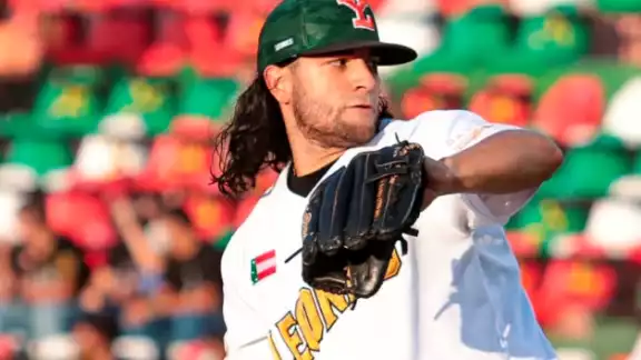 Leones pierden en el Kukulcán y deberán disputarse el segundo lugar Leones pierden en el Kukulcán y deberán disputarse el segundo lugar