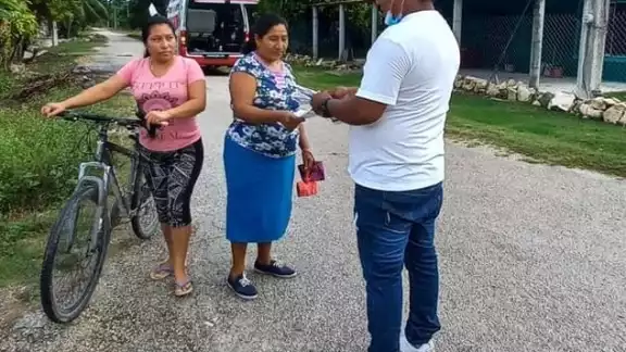 Los candidatos cerraron sus campañas a la espera de las votaciones del domingo Los candidatos cerraron sus campañas a la espera de las votaciones del domingo