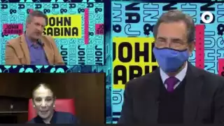 Sabina Berman acusa de machista a John Ackerman en #JohnySabina