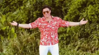 Antonio Rosique es un reconocido periodista deportivo mexicano que actualmente se desempeña como presentador de uno de los programas más exitosos de México, "Exatlón México".