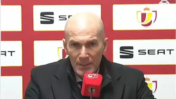 El técnico había sufrido la eliminación de la Copa el Rey a manos del Alcoyano. El técnico había sufrido la eliminación de la Copa el Rey a manos del Alcoyano.