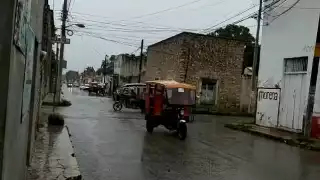 Para este domingo se espera cielo nublado por la tarde con intervalos de chubascos acompañados de descargas eléctricas en Yucatán