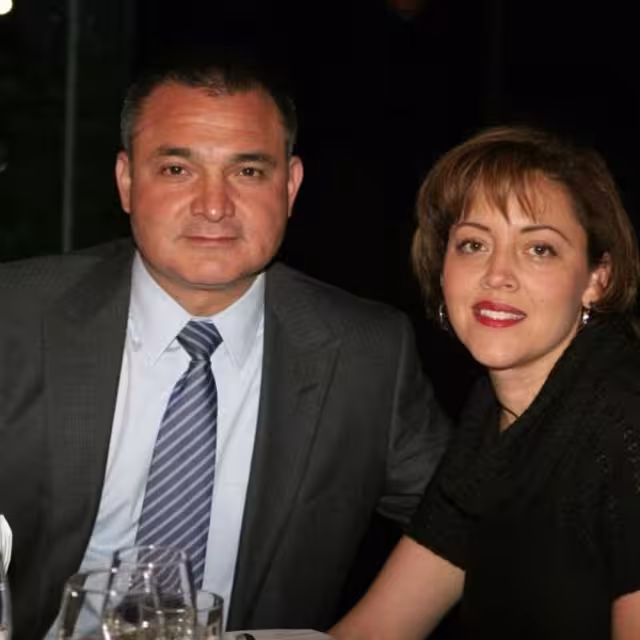 El nombre de la esposa de García Luna está dentro de las 61 órdenes de aprehensión de la FGR