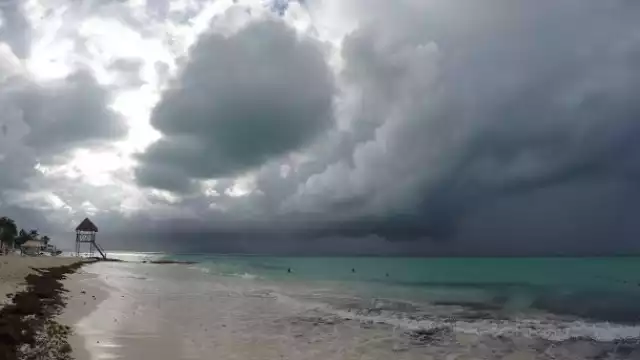 Se espera un día lluvioso para Quintana Roo