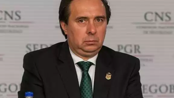 Marcelo Ebrard busca la extradición de Zerón Marcelo Ebrard busca la extradición de Zerón