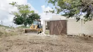 Autoridades recuperan un predio en la invasión Sinaí de Campeche