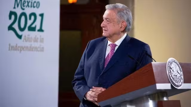 López Obrador destacó la labor que realiza el personal de salud en atender la emergencia sanitaria