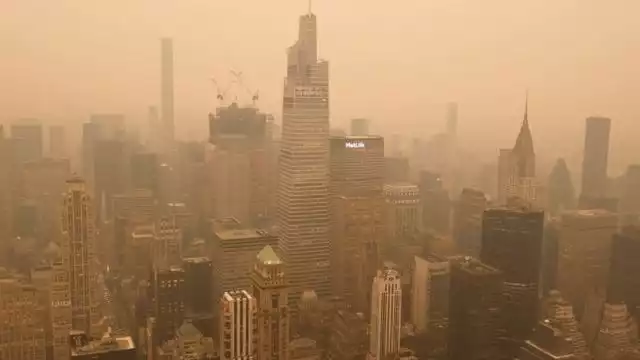 Reportan la peor calidad del aire en Nueva York desde los años 80