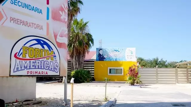 Las instituciones enfrentan problemas, como la disminución de recursos económicos y la matrícula