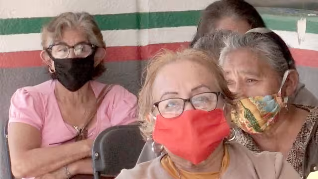 El anuncio provocó que los senectos abarrotaran la plataforma digital y una hora después empezaran los reclamos