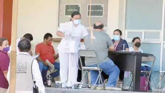 Hay maestros que decidieron no vacunarse por cuestiones religiosas Hay maestros que decidieron no vacunarse por cuestiones religiosas