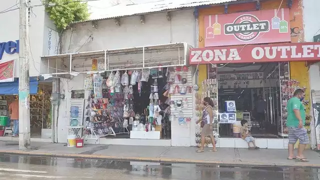 Microempresarios consideran de vital importancia que la paraestatal cubra adeudos para reactivar la economía. Foto: Fernando Kantún
