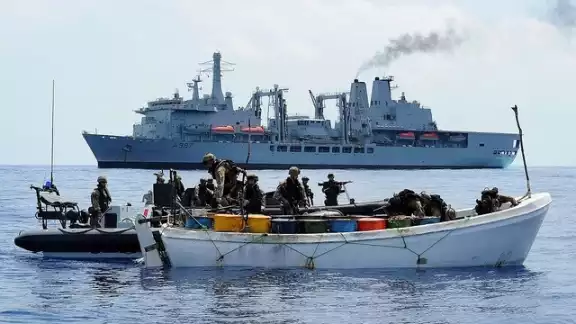 “Piratas” modernos dañan instalaciones costa afuera y afectan a la petrolera mexicana “Piratas” modernos dañan instalaciones costa afuera y afectan a la petrolera mexicana