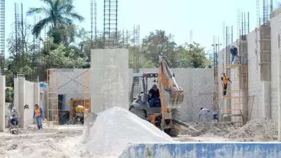Esperan licitaciones de obras grandes del Gobierno Federal, aunque no exactamente el Tren Maya. Esperan licitaciones de obras grandes del Gobierno Federal, aunque no exactamente el Tren Maya.
