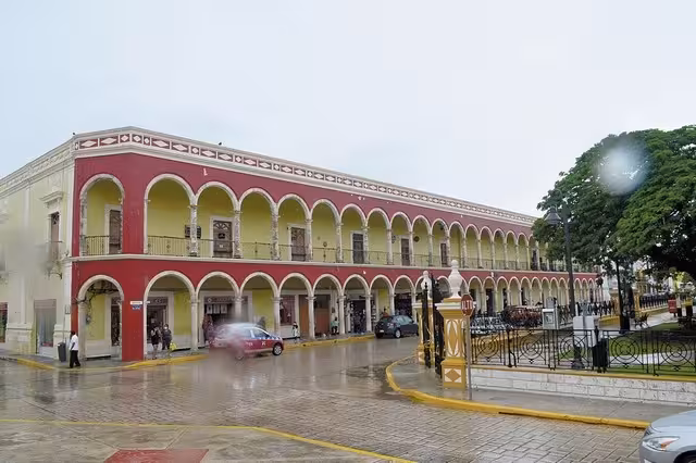 Por sus edificios coloniales y su muralla, Campeche es conocida a nivel mundial como Patrimonio Cultural de la Humanidad. Foto: Alan Gómez