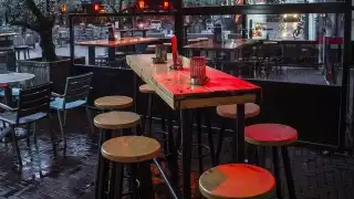 La gente en Holanda se opuso al toque de queda