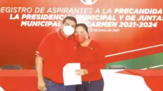 El esposo de Angélica Herrera en 2019 fue contratado por 399 mil 831 pesos para el acondicionamiento de espacios públicos