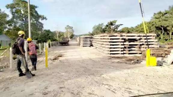 Obreros trabajan más de 12 horas en obras del Tren Maya en Campeche