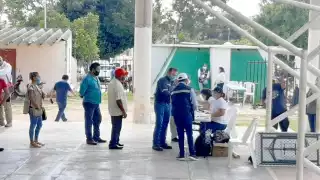 Para evaluar el seguimiento del Tren Maya se llevó a cabo una
reunión con representantes de comunidades.