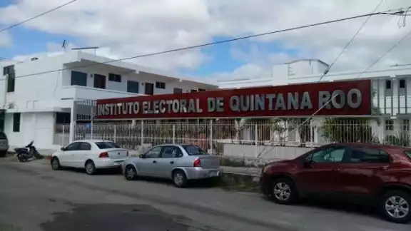 En las elecciones del 2022, los ciudadanos sufragarán para elegir a los nuevos diputados locales y al nuevo Gobernador de Quintana Roo En las elecciones del 2022, los ciudadanos sufragarán para elegir a los nuevos diputados locales y al nuevo Gobernador de Quintana Roo