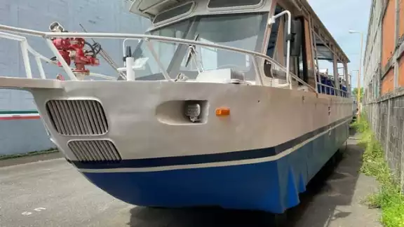La subasta incluye un Vehículo tipo anfibio Duck Boat marca JSV, modelo JX5160TSMLA La subasta incluye un Vehículo tipo anfibio Duck Boat marca JSV, modelo JX5160TSMLA