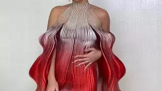 Rosalía se muestra con un bolso y genera polémica