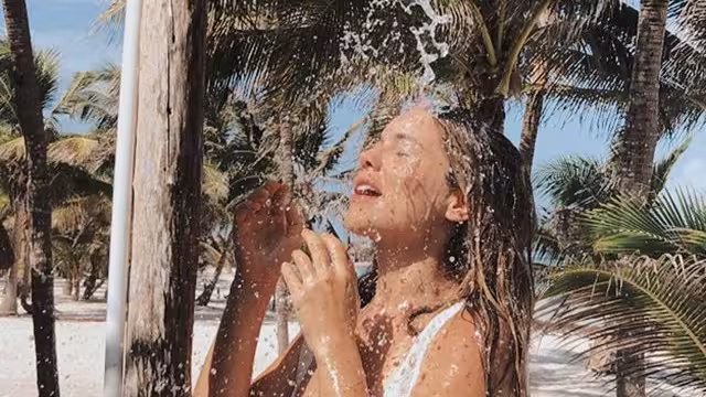 Camila Sodi vacaciona en Cozumel