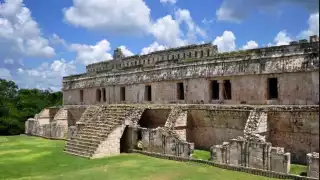 Kabah, el palacio de los Mascarones y del dios Chaac