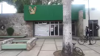 Denuncian deficiencias en el IMSS de Valladolid; pacientes acusan escasez de medicinas y espera hasta de tres horas para la atención médica 