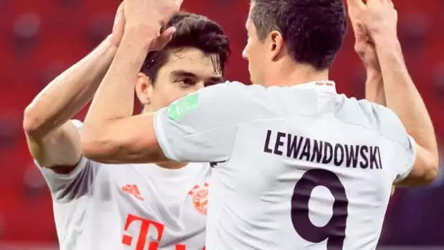 El delantero polaco tuvo una gran actuación