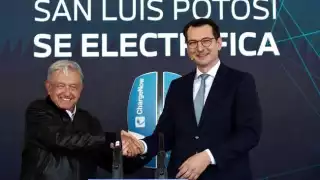 AMLO recibe en México la inversión de mil mdd de la empresa BMW Para una planta en San Luis Potosí
