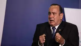 Alejandro Giammattei hablará de frente con los senadores mexicanos