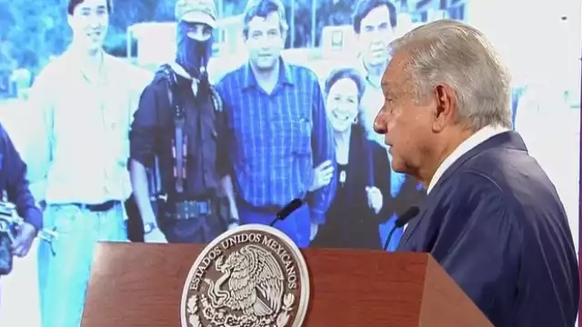 Imágenes fueron compartidas en las que aparece AMLO, Rosario Ibarra y hasta Cuauhtémoc Cárdenas
