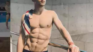 Aunque no lo había decretado a la vida pública, las redes sociales del clavadista muestran sin problema su orientación sexual